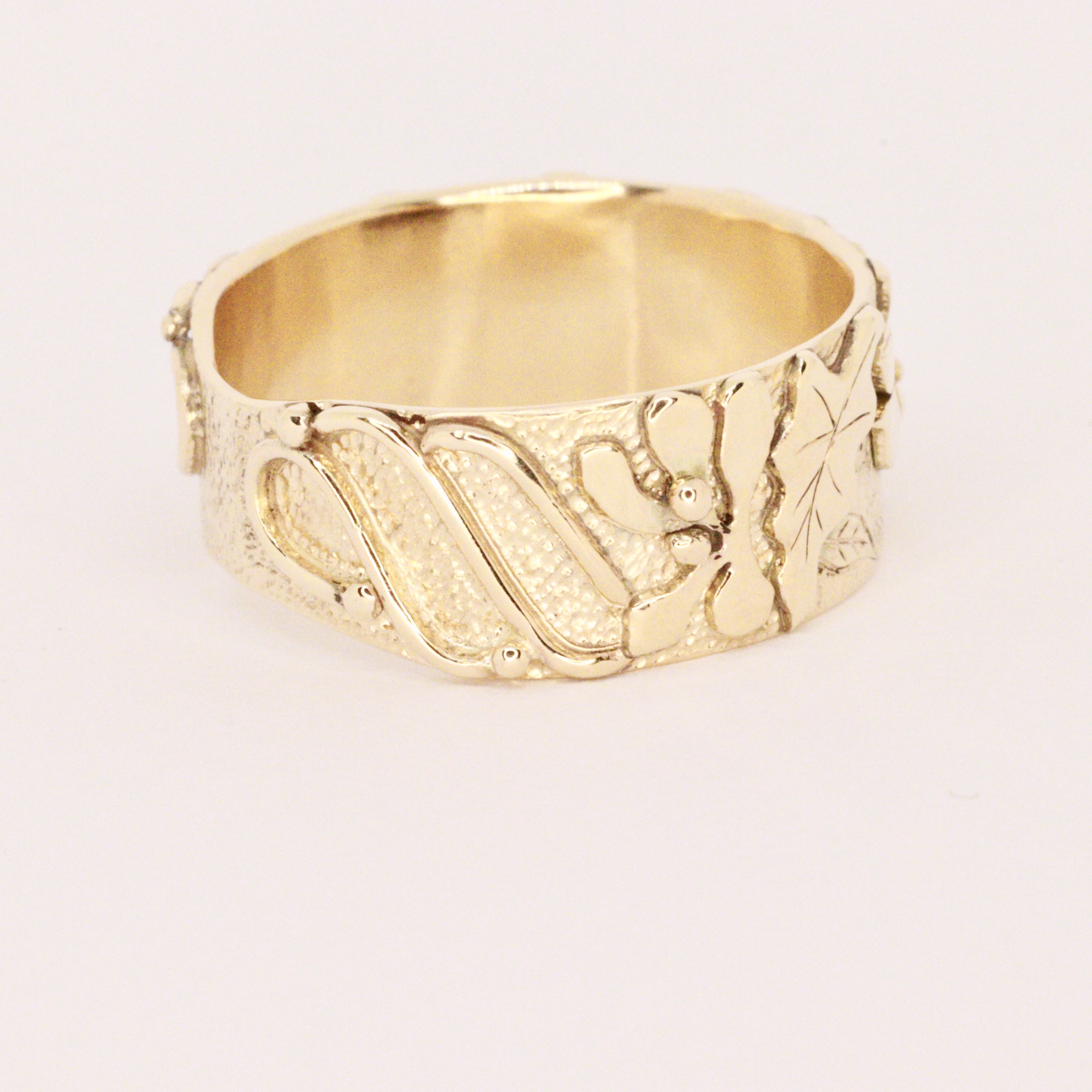 9ct Yellow Gold Pitto One Off Ring